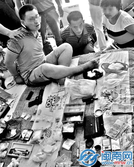 販毒團(tuán)伙被抓獲，現(xiàn)場(chǎng)繳獲各類毒品4537克