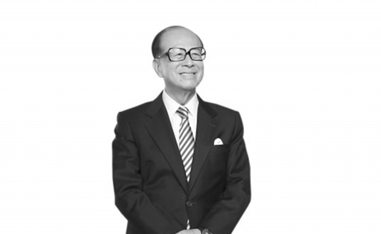 李嘉誠：我無法預測政治變化