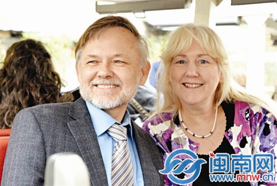 潘威廉說(shuō)，希望和太太一輩子都生活在廈門(mén)