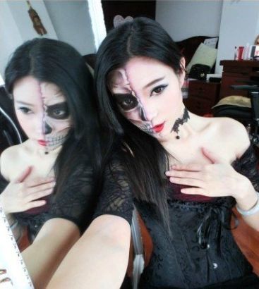 廈門長(zhǎng)腿美女畫漫畫網(wǎng)絡(luò)走紅1