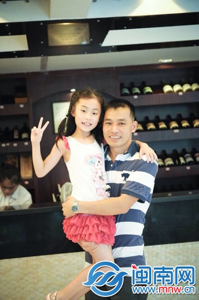 最牛早餐老爸張淙明與他的寶貝女兒