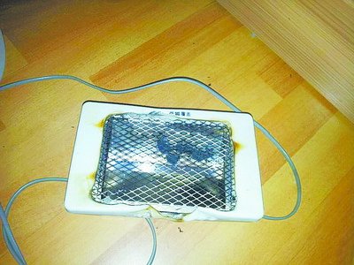 電暖器“自焚”