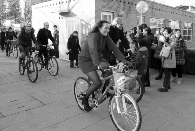 丹麥交通部長在京秀騎行