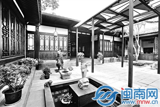 如今的“絳雪山房”內(nèi)，已徹底重修