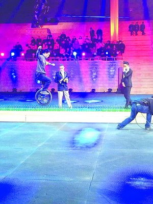 挑戰(zhàn)現(xiàn)場(chǎng)。