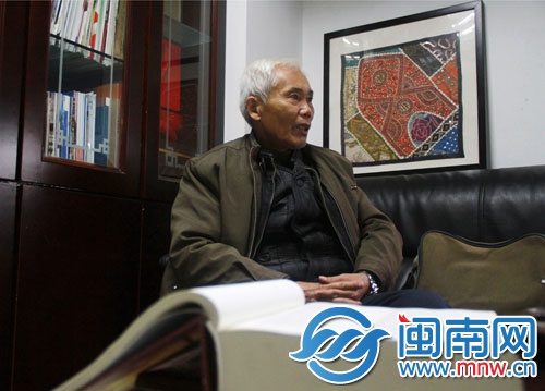 王漢民和他編撰的字典