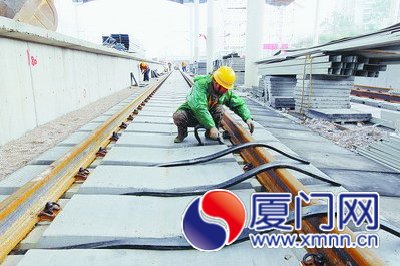 廈門(mén)站新建的7、8、9股道正在施工中