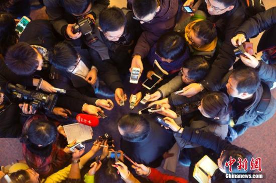 全國政協(xié)十二屆二次會議下午3時開幕1