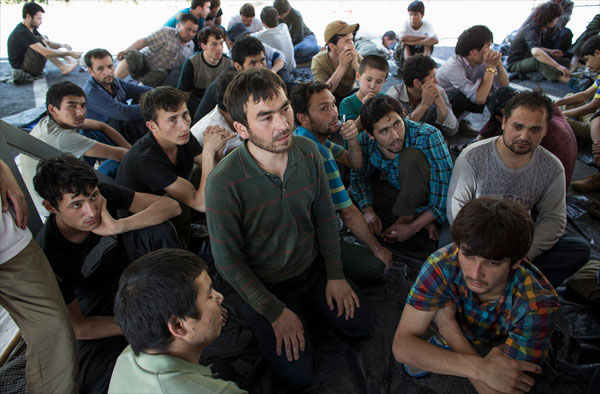 泰國(guó)營(yíng)救200名疑似新疆維族偷渡者