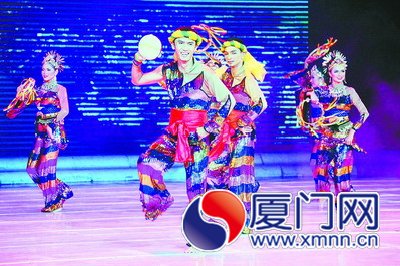 馬來西亞風(fēng)情舞蹈獨(dú)具特色