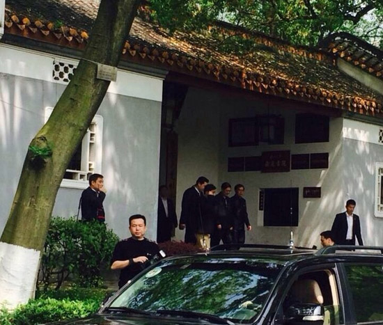 胡錦濤到訪湖南大學(xué)4