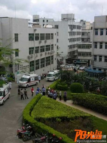 海南小學生春游大巴事故現(xiàn)場7