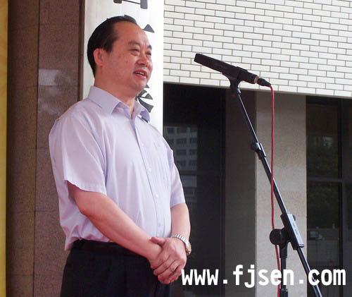 福建廣播影視集團原黨組書記、董事長舒展