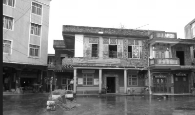 目前，燈埔幼兒園租用民房過渡。