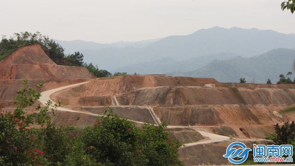安溪縣龍門(mén)鎮(zhèn)洋坑村崩崗地形 副本