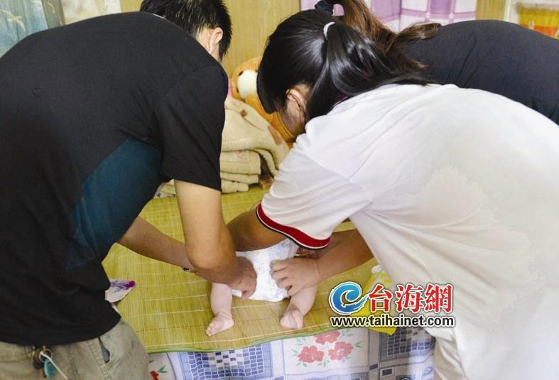 肇事司機(jī)女兒看望奇跡寶寶2