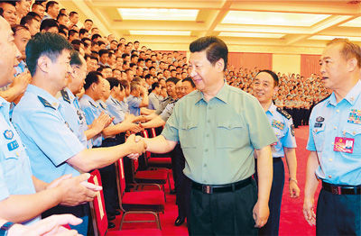 中央軍委主席習(xí)近平在北京接見(jiàn)空軍第十二次黨代會(huì)代表