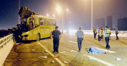 事故現(xiàn)場(chǎng)