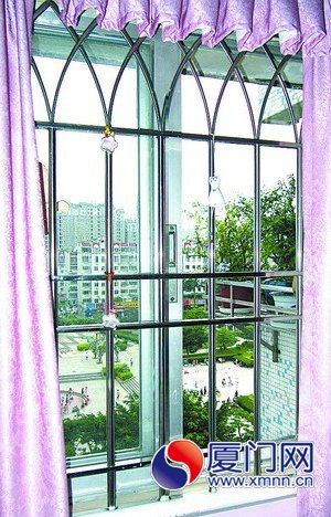 平裝式防盜網(wǎng)感覺(jué)很憋屈