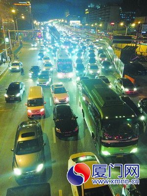 江頭建材城附近晚高峰交通狀況