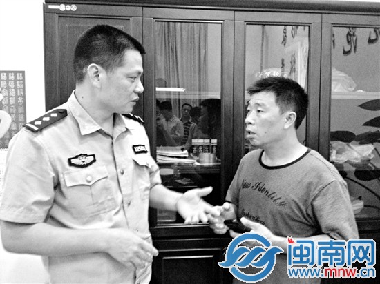 聽(tīng)民警介紹妻子搭乘客車(chē)出事故，張家喜目瞪口呆1分