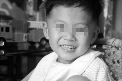 見到義工們，千千很開心。